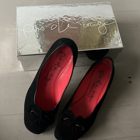 Pas de Rouge black suede flats 9 - Picture 8 of 9